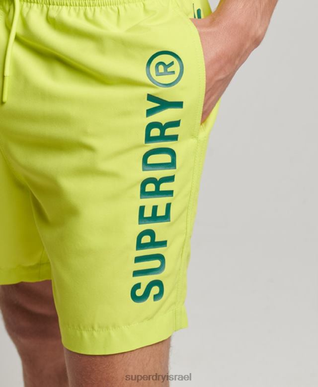 il Superdry גברים מכנסי ים ממוחזרים בגודל 17 אינץ' core sport צהוב 4LX2Z424 הַלבָּשָׁה