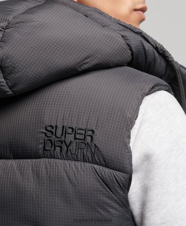 il Superdry גברים ג'לט מרופד קצר בקו מגע שָׁחוֹר 4LX2Z1032 הַלבָּשָׁה