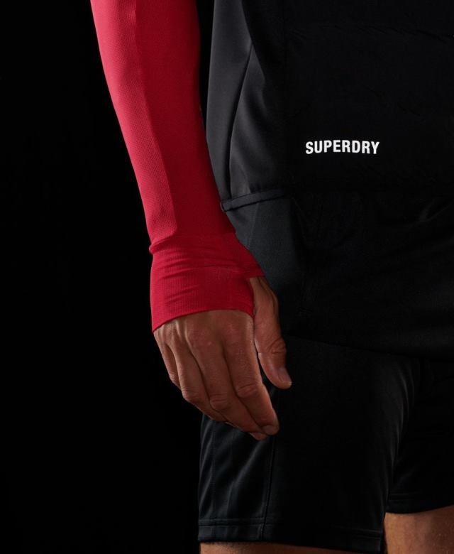 il Superdry גברים להפעיל ג'לט מרופד היברידי שָׁחוֹר 4LX2Z1133 הַלבָּשָׁה