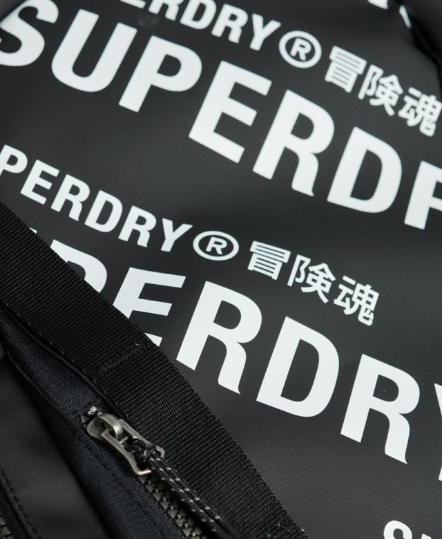 il Superdry גברים תיק גב גרפי ברזנט הרים שָׁחוֹר 4LX2Z1633 אביזרים