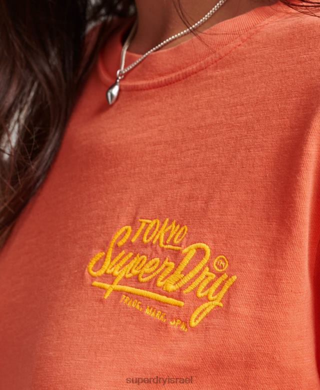 il Superdry נשים חולצת טי ניאון בסגנון תסריט אלמוג 4LX2Z2770 הַלבָּשָׁה