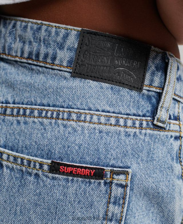 il Superdry נשים מכנסי ג'ינס לוהטים כחול בהיר 4LX2Z3092 הַלבָּשָׁה