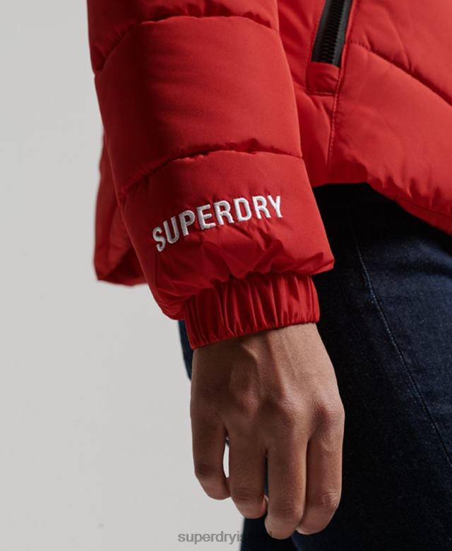 il Superdry נשים ז'קט ספורטיבי ללא קפוצ'ון אָדוֹם 4LX2Z3761 הַלבָּשָׁה