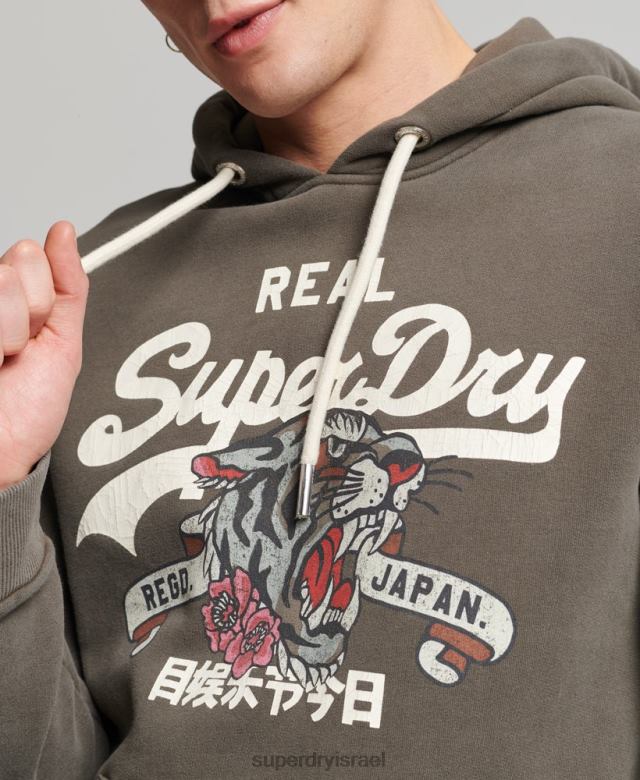 il Superdry גברים קפוצ'ון נרטיבי לוגו וינטג' אפור כהה 4LX2Z535 הַלבָּשָׁה