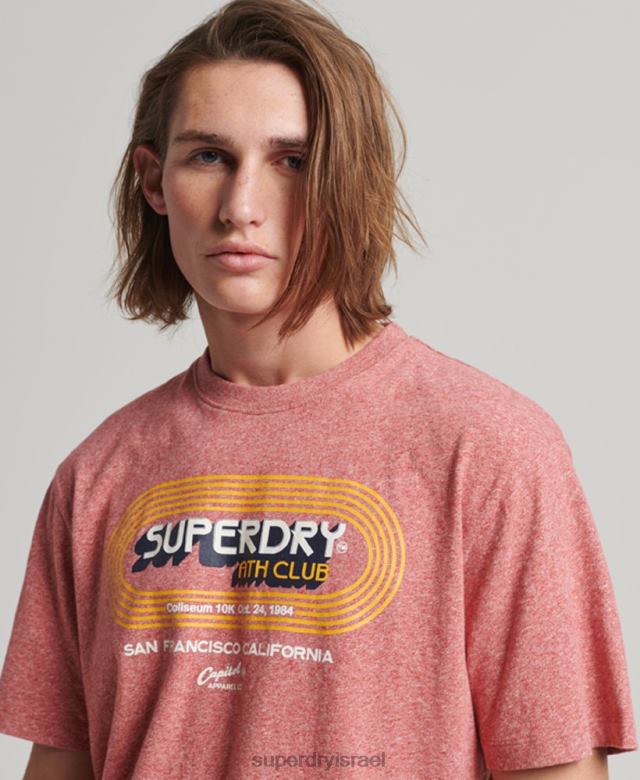 il Superdry גברים חולצת טריקו וינטג' מכותנה אורגנית למועדון אתלטי אָדוֹם 4LX2Z67 הַלבָּשָׁה