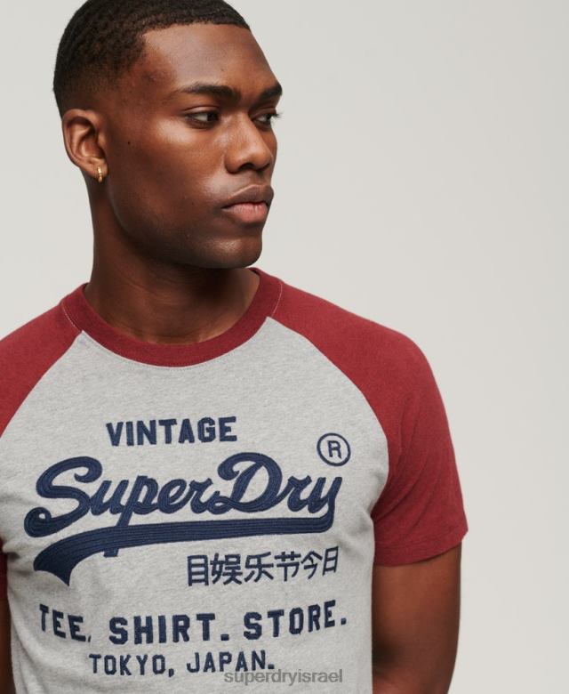 il Superdry גברים חולצת טריקו של חנות לוגו וינטג' אָדוֹם 4LX2Z72 הַלבָּשָׁה