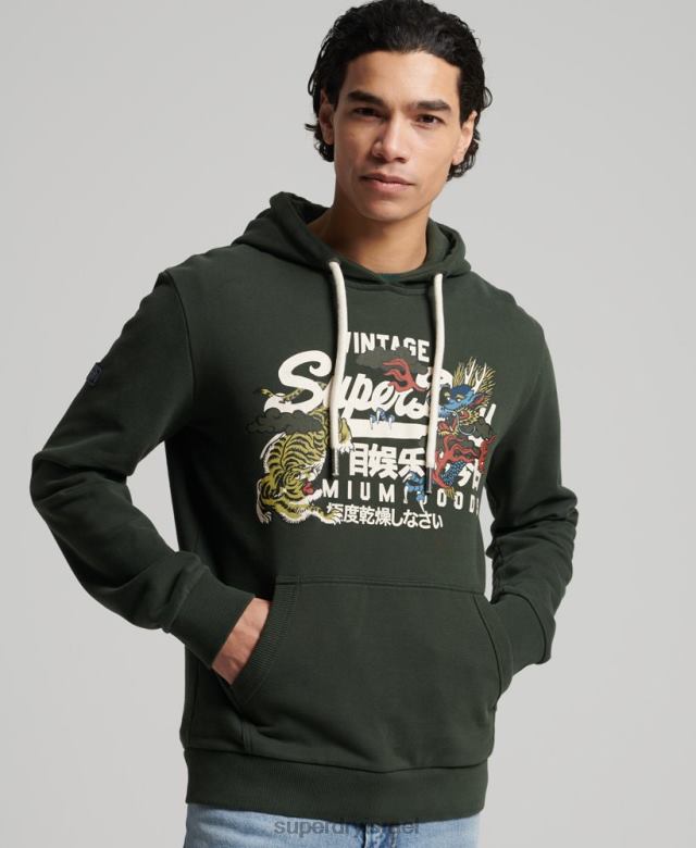 il Superdry גברים קפוצ'ון נרטיבי לא מוברש לוגו וינטג' ירוק 4LX2Z884 הַלבָּשָׁה