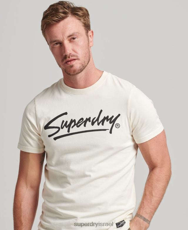 il Superdry גברים חולצת טי-שירט עם לוגו תסריט משנות ה-80 במרכז העיר קרם 4LX2Z4897 הַלבָּשָׁה