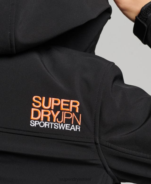 il Superdry נשים מעיל סופטשל עם קפוצ'ון של code trekker שָׁחוֹר 4LX2Z3529 הַלבָּשָׁה