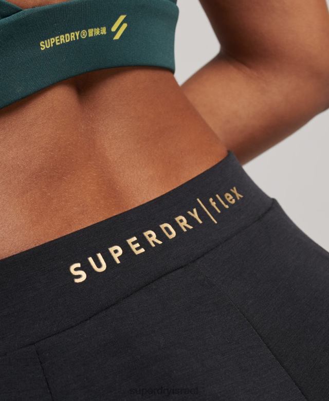 il Superdry נשים ג'וגרים מותאמים לפי flex שָׁחוֹר 4LX2Z3923 הַלבָּשָׁה