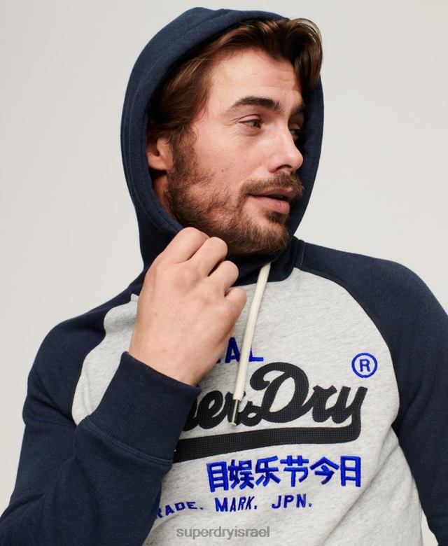 il Superdry גברים כותנה אורגנית לוגו וינטג' קפוצ'ון raglan חיל הים 4LX2Z479 הַלבָּשָׁה