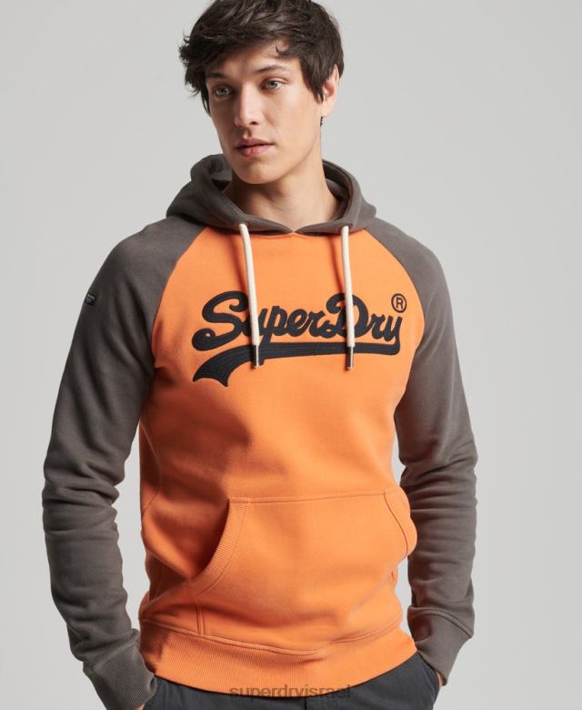 il Superdry גברים לוגו וינטג' קפוצ'ון אמריקאי קלאסיקה raglan תפוז 4LX2Z832 הַלבָּשָׁה