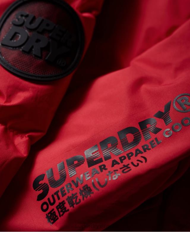 il Superdry נשים ז'קט סמל של spirit puffer אָדוֹם 4LX2Z3831 הַלבָּשָׁה