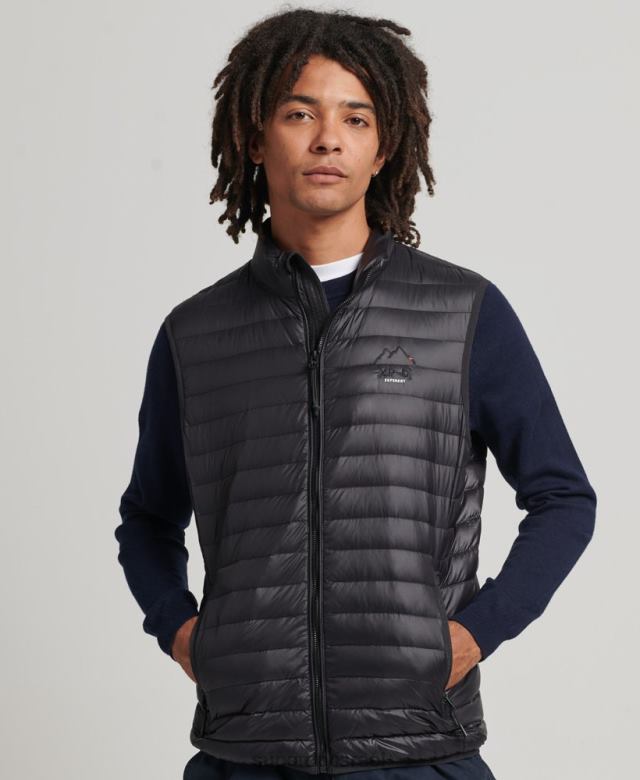 il Superdry גברים tech core down gilet שָׁחוֹר 4LX2Z4637 הַלבָּשָׁה